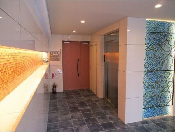 Casa Avenue Ikeshitaのロビー