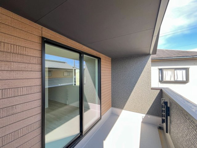 【バルコニー】 | 亀山市本町4丁目《1号棟》
