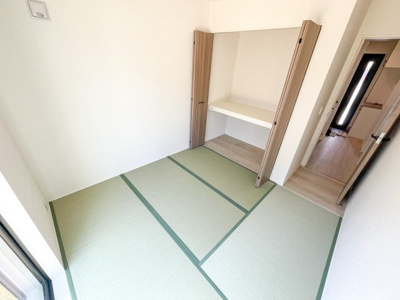 【和室】 | 亀山市本町4丁目《1号棟》 | 洋風和室