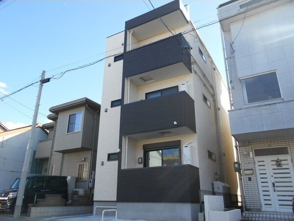 MOVE中村日赤NORTHの外観