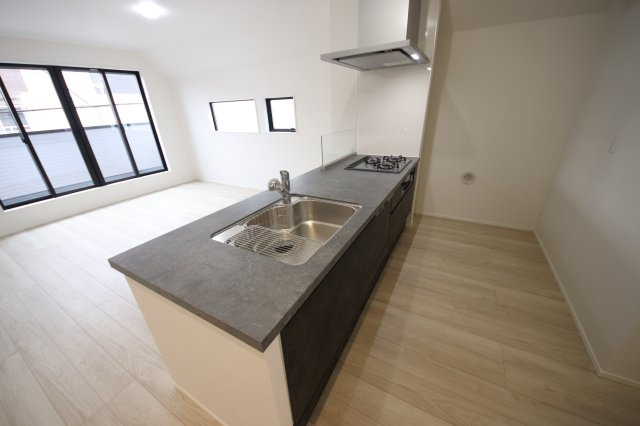 江戸川区南小岩2丁目　新築戸建て　全1棟のキッチン