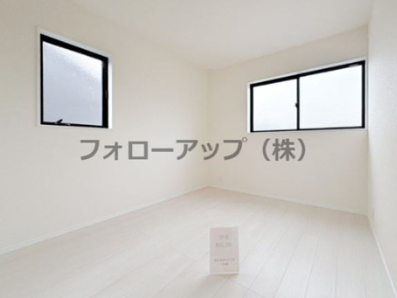 リーブルガーデン福岡市東区高美台2丁目の洋室|きれいな洋室です