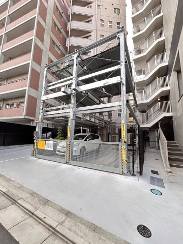 プライマルイプセ池尻大橋の駐車場