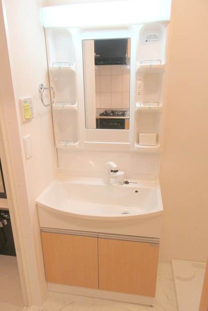 Ｍｉｌｋｙの洗面所|身支度のしやすい独立洗面台です♪