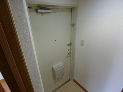 【玄関】 | 幸栄荘 | シューズボックス付き玄関