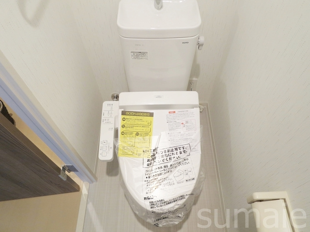 ミュール　ソレアードのトイレ|202号室モデルルーム写真★温水洗浄便座付トイレです☆