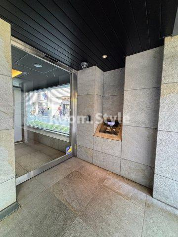 パークリュクス渋谷西原のエントランス|空室のためご都合に合わせてご内覧できます
お問合せはお電話でもお受付しております。
03-6450-5211