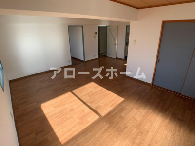 【居間・リビング】 | エスペランサ池上 | ※室内写真は前回募集の別室につきイメージです。