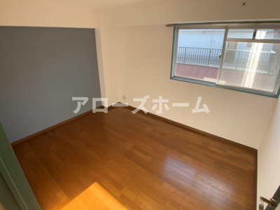 【居間・リビング】 | エスペランサ池上 | ※室内写真は前回募集の別室につきイメージです。