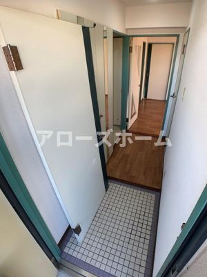 【玄関】 | エスペランサ池上 | ※室内写真は前回募集の別室につきイメージです。