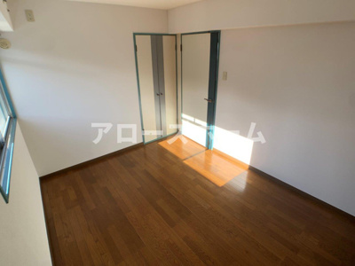 【居間・リビング】 | エスペランサ池上 | ※室内写真は前回募集の別室につきイメージです。