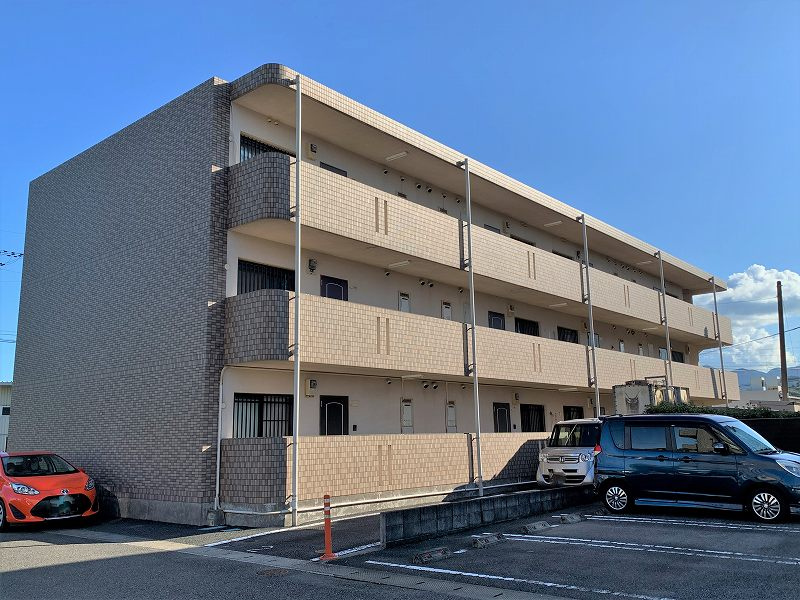 ユーミーフルールの外観