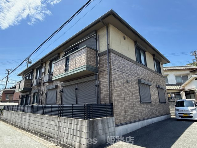 ファミール才の外観