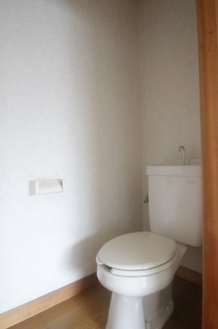 サンライズコウチのトイレ|※他室参考写真