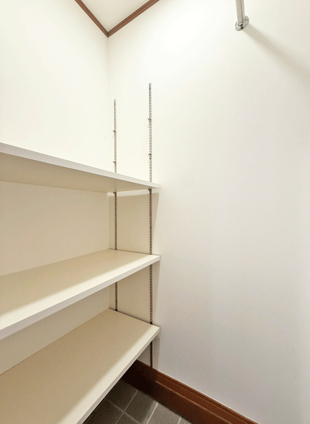 青葉区錦ケ丘六丁目の収納