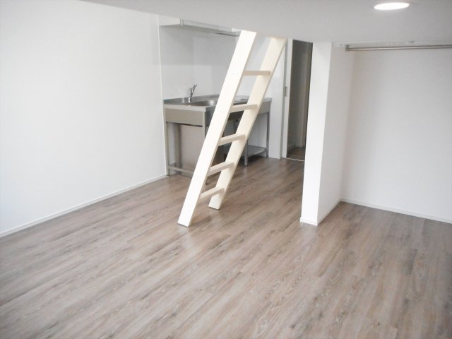 アカンサスの居間・リビング