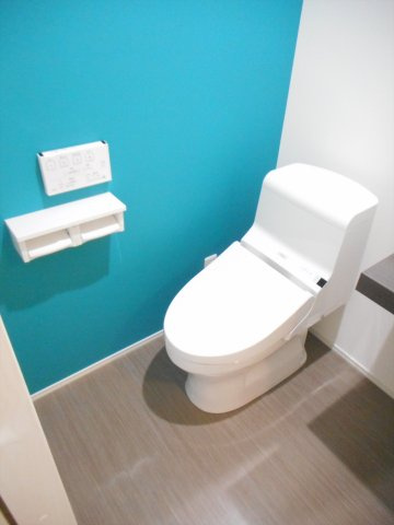 アカンサスのトイレ