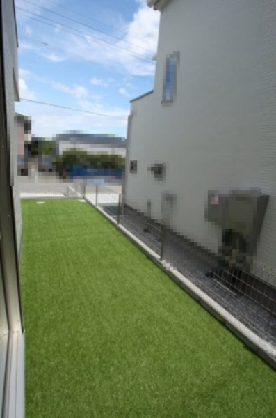 南国市緑ヶ丘3丁目　新築戸建　2号棟【太陽光発電システム】（全4区画）の庭