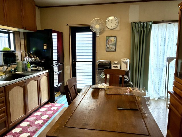 【オール電化◎】香南市夜須町手結　中古住宅のキッチン|毎日の食卓がもっと心地よくなる、明るいキッチン空間♪