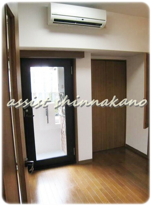 パークウェルツインズ西新宿サウスピアの居間・リビング