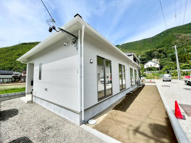 千曲市戸倉第６の外観