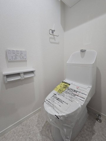 パロス筑紫丘のトイレ|縦型トイレはお掃除などお手入れがしやすく常に清潔に保ちやすいですよ♪
