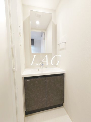 【洗面所】 | マデリア町田 | 独立洗面台です。