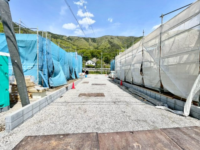 千曲市戸倉第６の前面道路含む現地写真