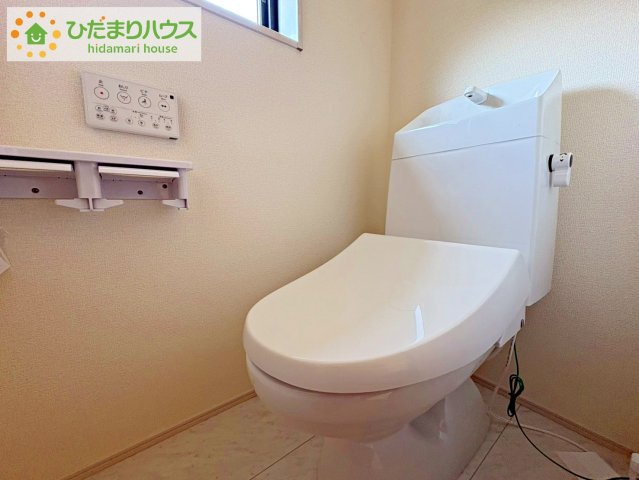 ひたちなか阿字ヶ浦町第4　新築戸建　1号棟のトイレ|トイレは1F、2F共に完備！取り合いになることがありませんね(^^)/