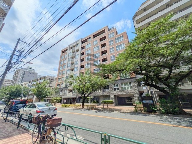 【外観】 | 練馬桜台ガーデンハウス | 洗練された外観デザインが魅力の、品のあるマンションです