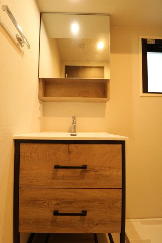【洗面所】