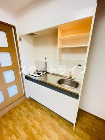 大阪市淀川区東三国３丁目の賃貸マンションのキッチン