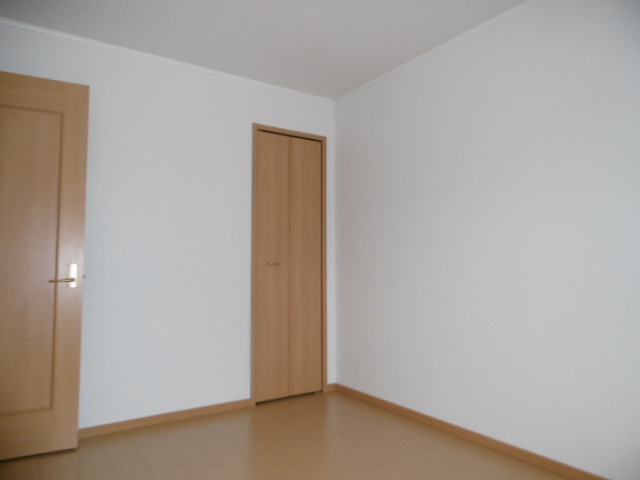 【寝室】 | エラルバ