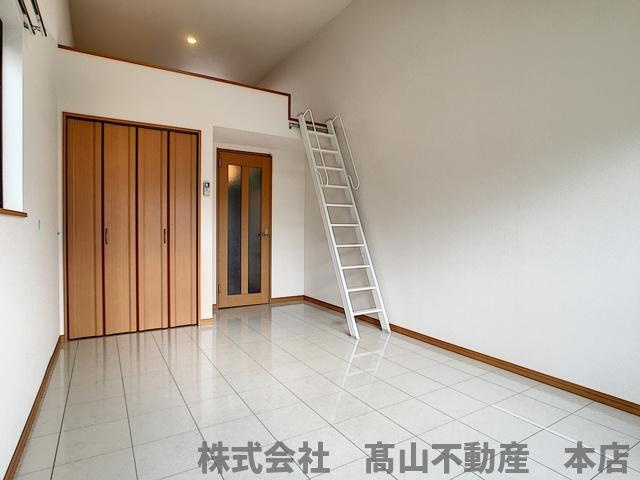 メゾン宗像の洋室