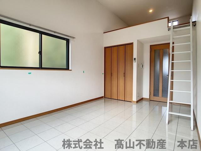 メゾン宗像の洋室