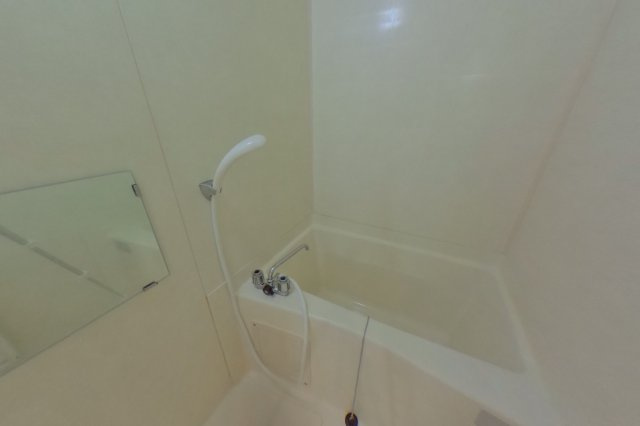 ６６４０８　瑞穂市穂積アパートの浴室
