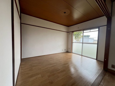 【居間・リビング】 | 茨木市山手台4丁目貸家