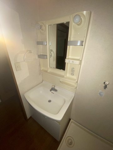 【独立洗面台】