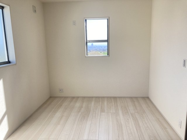 リーブルガーデンＳ高崎金古町第５　2号棟の洋室|２階洋室２です