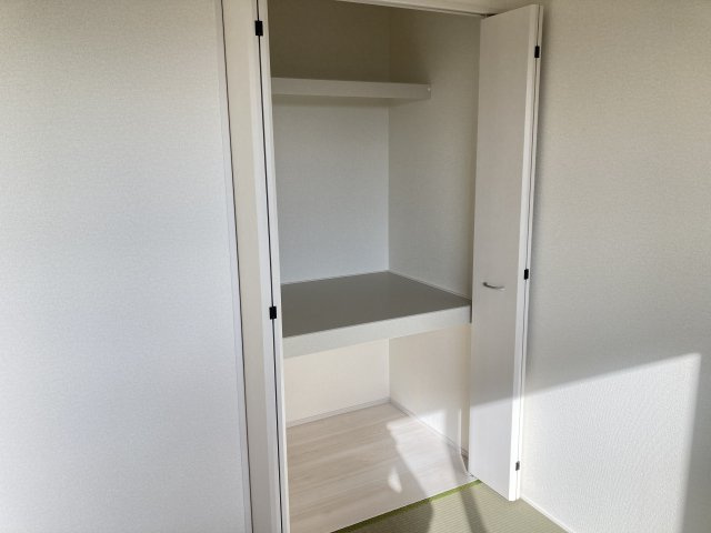 リーブルガーデンＳ高崎金古町第５　2号棟の収納|和室収納も充実♪お布団も収納できますよ！