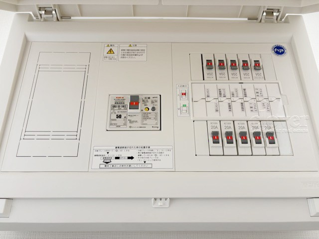 【発電・温水設備】 | 豊栄荻窪ステーションプラザ | 分電盤