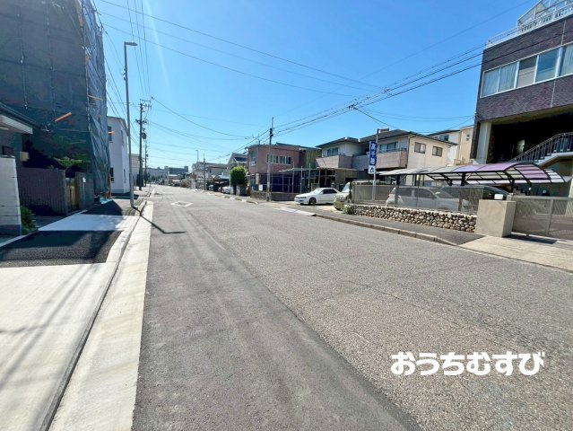 北区浪打町1丁目(全1棟)の前面道路含む現地写真
