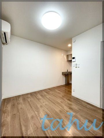 Initium Domus渋谷本町の居間・リビング