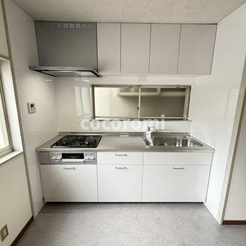 津田東町２丁目リノベ戸建のキッチン