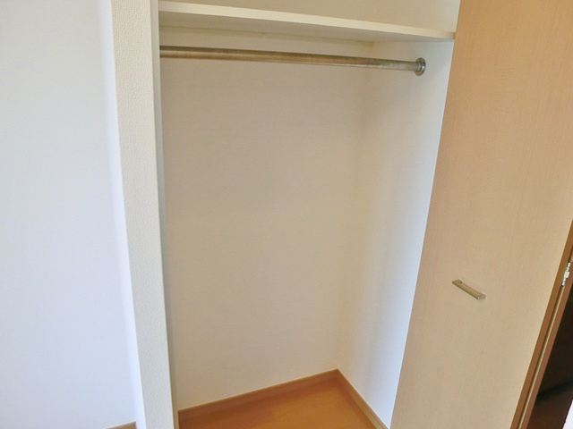 ＴＨＥパームス新小岩の収納|ウォークインタイプのクローゼットです♪