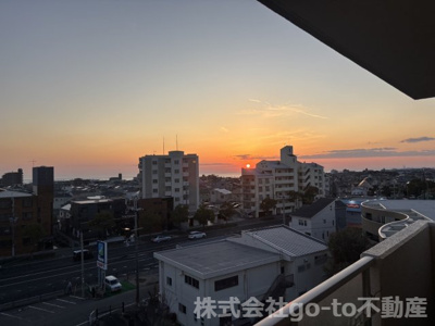 【展望】 | プレステージ西明石 | バルコニーから広がる美しい眺望が、日常の特別な癒しです♪