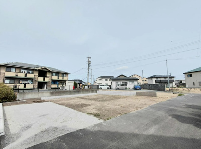 【外観】 | 浜松市中央区楊子町 新築一戸建て 1号棟 | 現在建築中の外観画像です。ご内覧は同じメーカーの完成物件へご案内いたしますので、いつでもご相談ください！