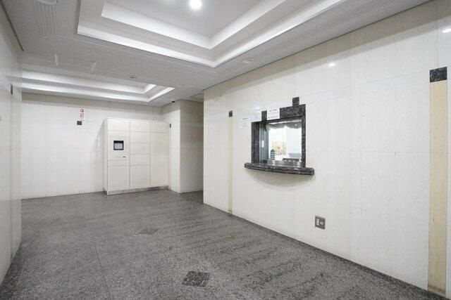 千駄木リリエンハイムのロビー