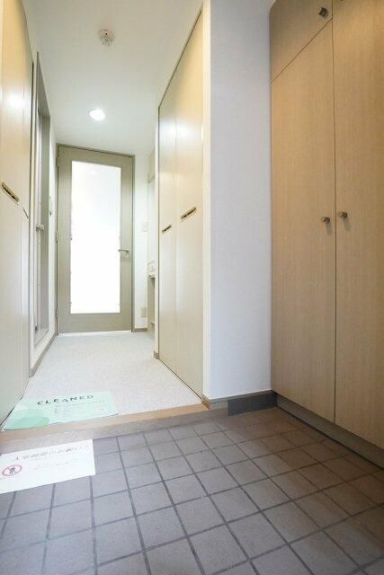 千駄木リリエンハイムの玄関