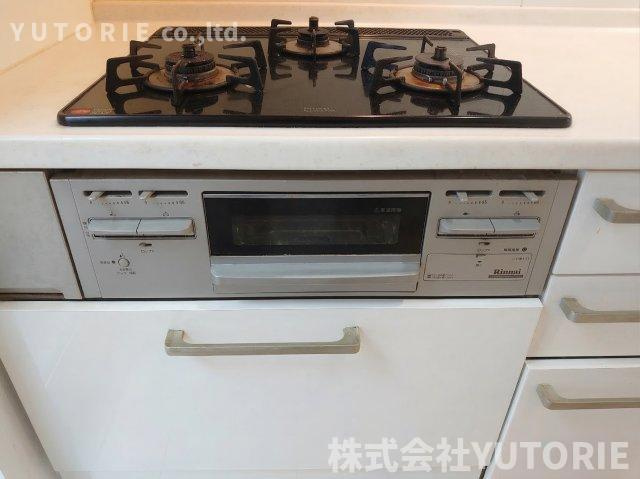 今注目の太陽光（蓄電）付　築13年ECO邸宅　鳶尾分譲地のキッチン